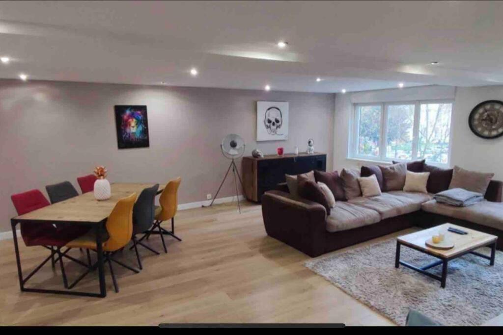 Tres Belle Appartement Plein Centre Ville Tourcoing Exterior foto